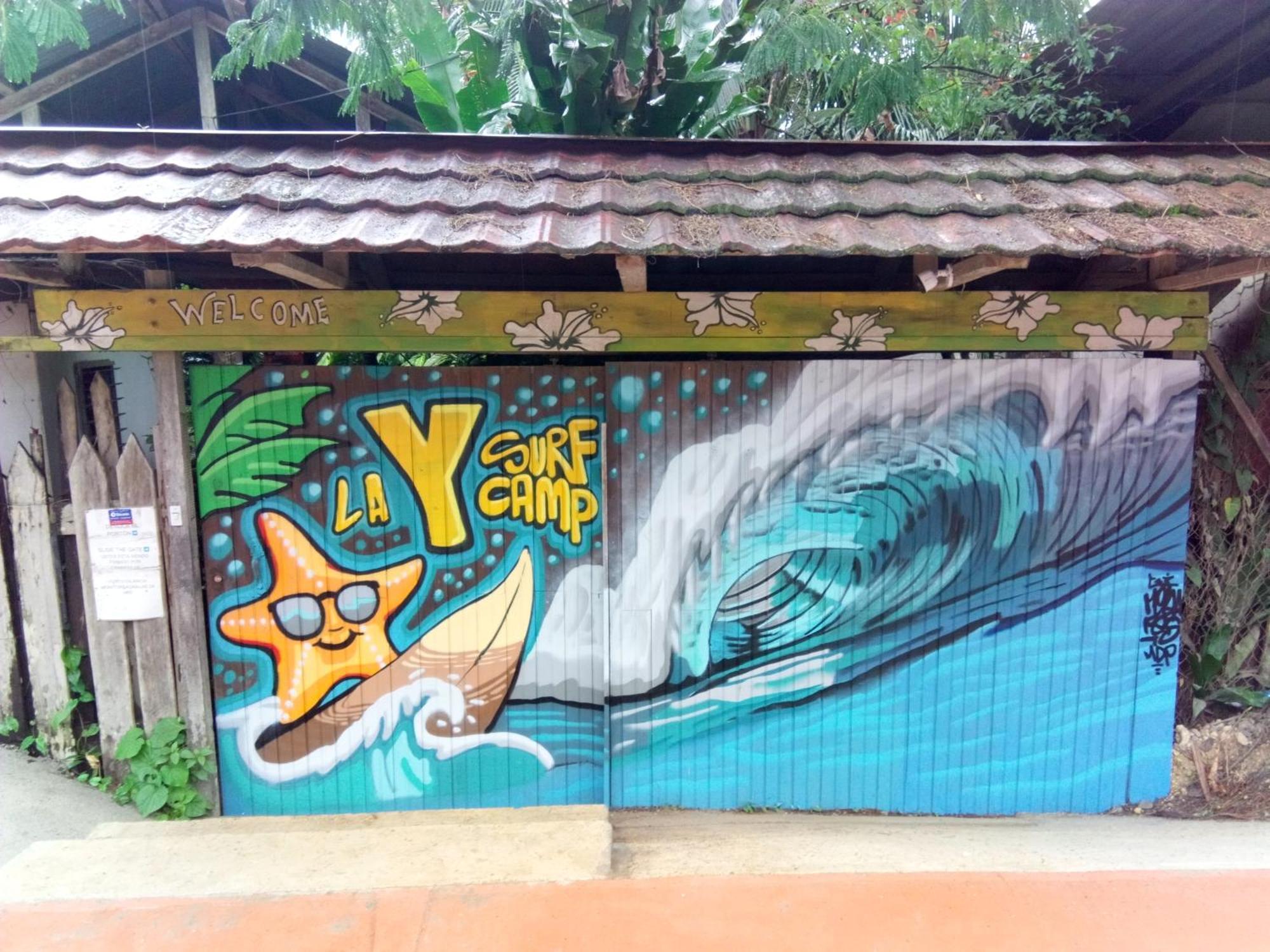La Y Surf Camp Hotel Bocas Town Ngoại thất bức ảnh